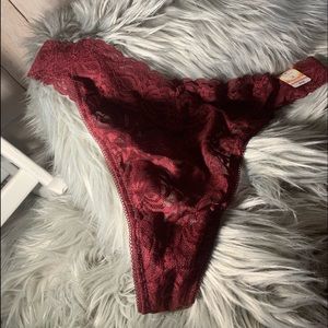 Final price drop🔸Juniors plus 3X lacy thongs